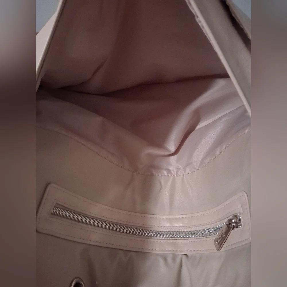 EUC Beis The Diaper Bag Cream Vegan Neutral Casual Maternity Mother Baby Bag